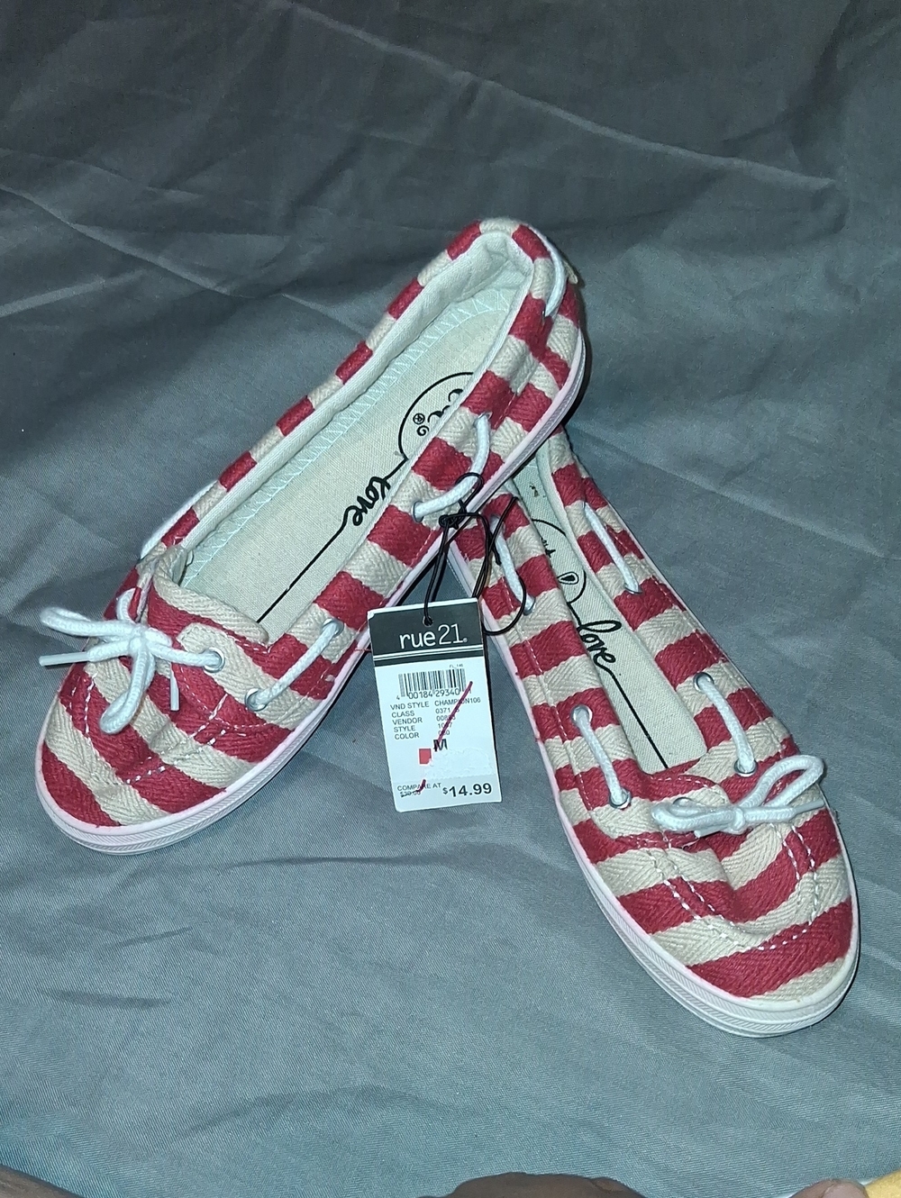 rue21 Red & Cream Striped Women's Slip-On Boat Flats
